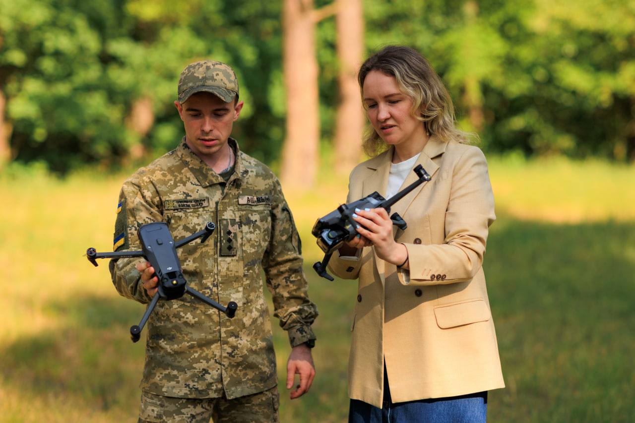 Вадим Столар: Передали прикордонникам 10 дронів DJI Mavic 3T, які закупили за 3 млн грн