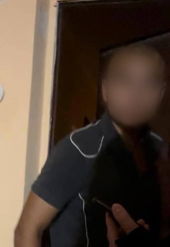 Поліція знайшла чоловіка, який облив фарбою патріотичний мурал у Бучі -