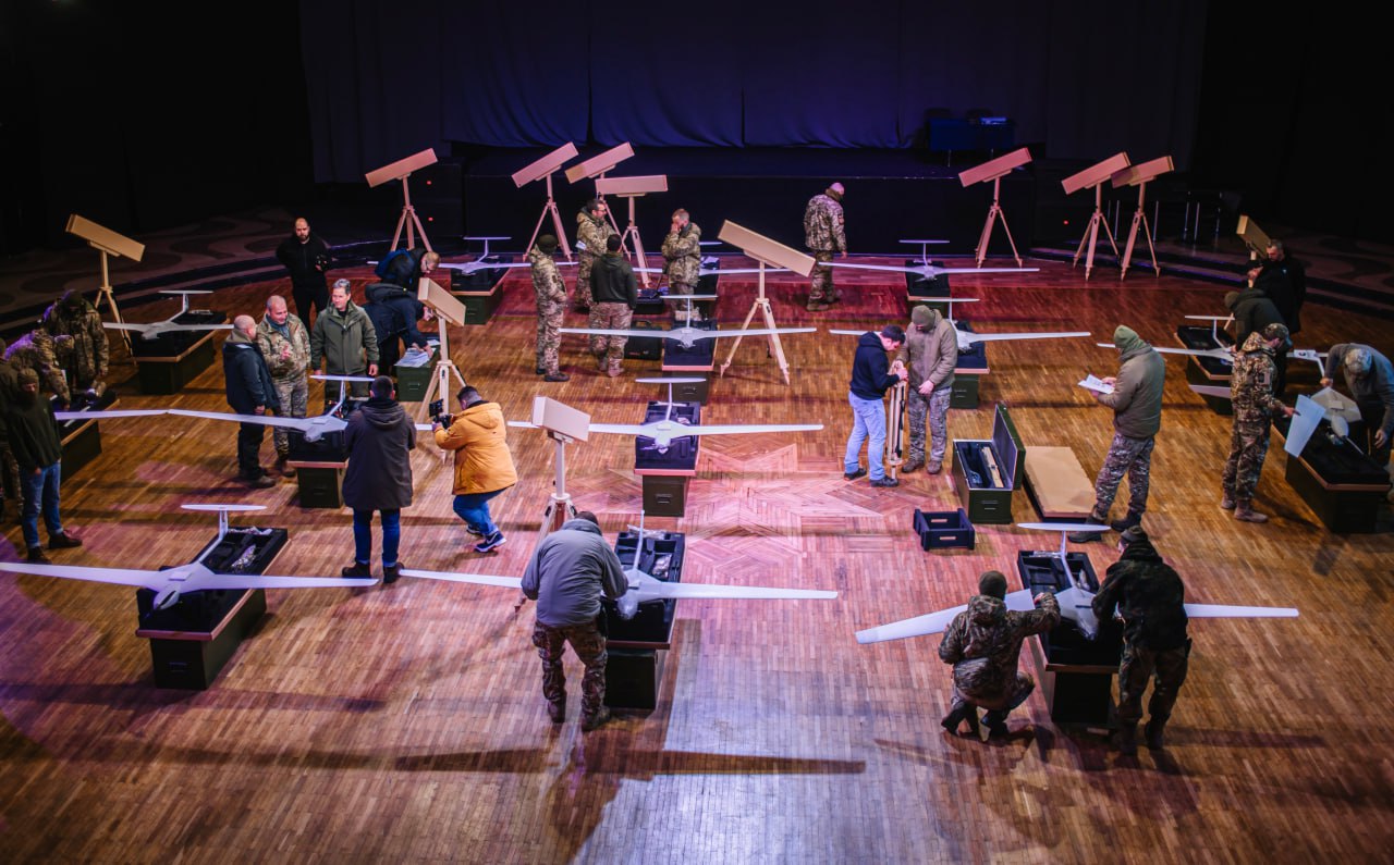 Cosmolot Airlines: 50 стійких до РЕБ ударних БпЛА вже на фронті фото 1