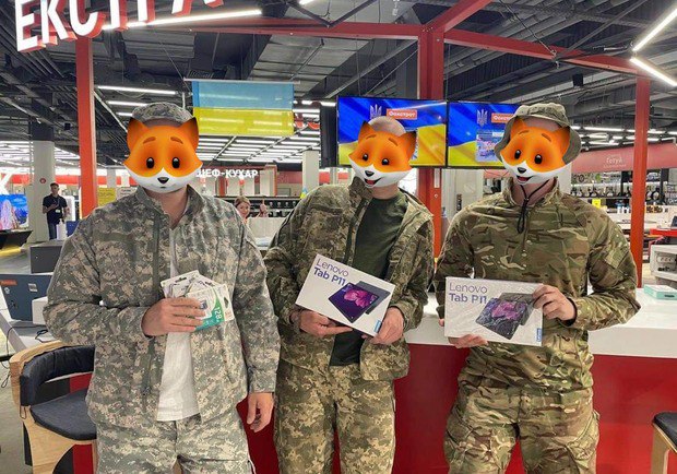 Понад план: Фокстрот і покупці задонатять +1 мільйон захисникам фото 2 1