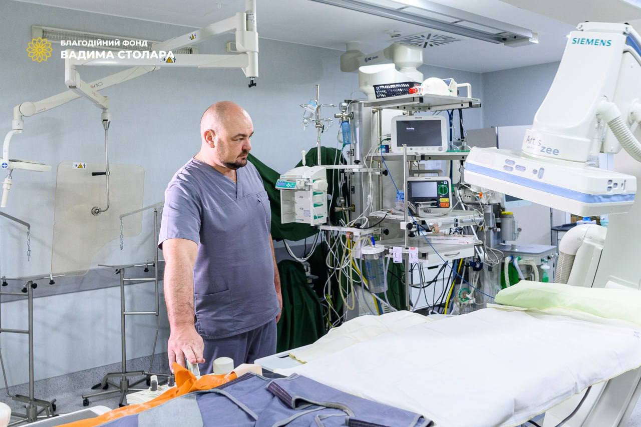 Центр кардіології та кардіохірургії отримав нове рентгенівське обладнання від Фонду Вадима Столара фото 2 1