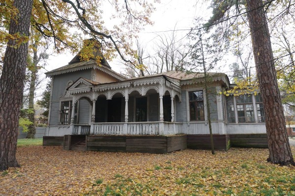 Дом на Максименко 7. Фото: Иван Сотников