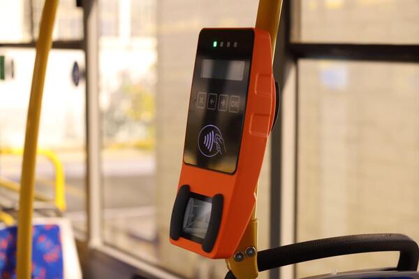 Валидатор. Фото: пресс-служба КГГА