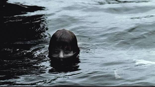 Призрак в воде. Фото: сверхъестественное