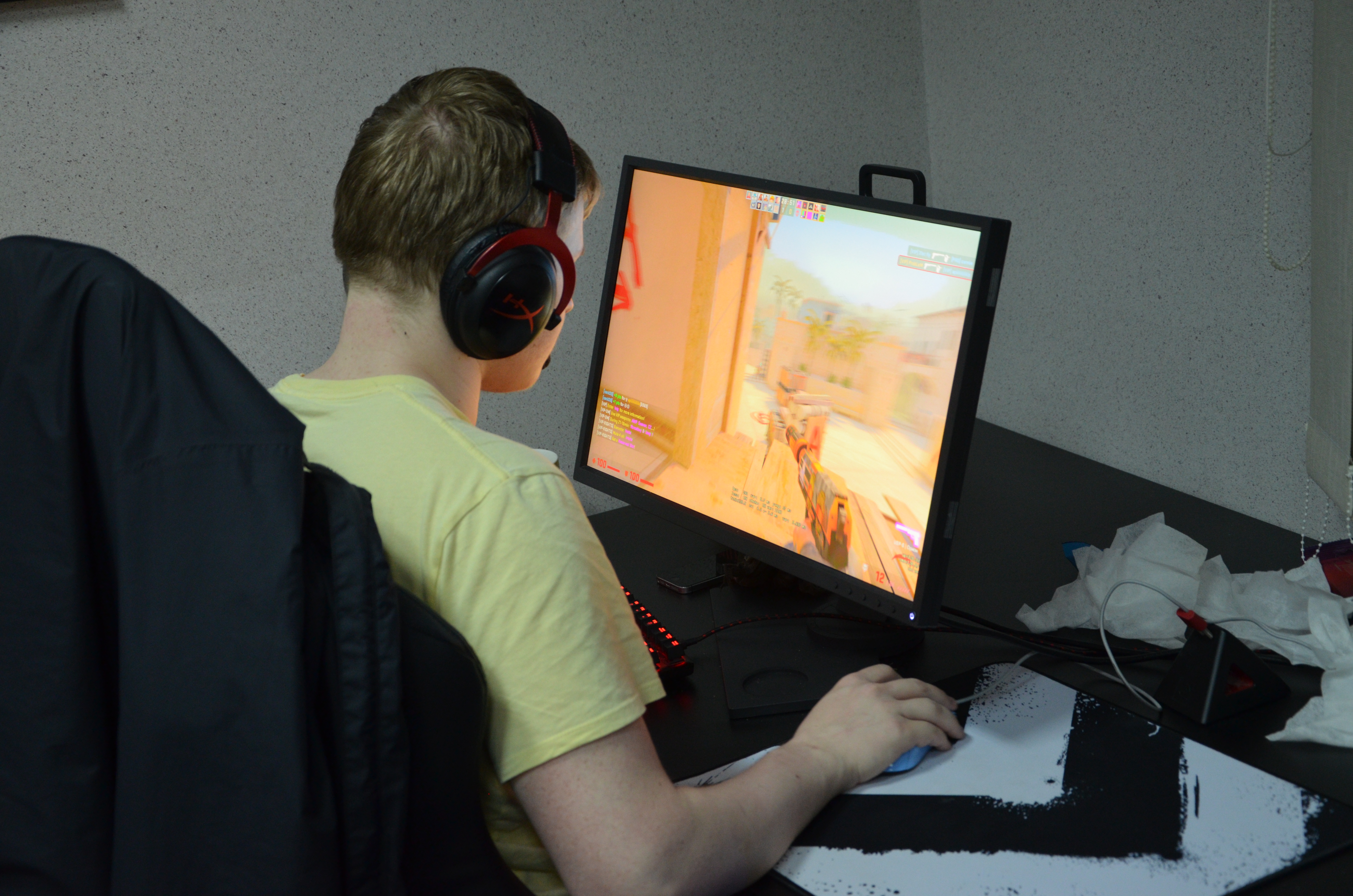 Дмитрий Problem Мартынов в перерыве между тренировками. Фото: Иван Сотников