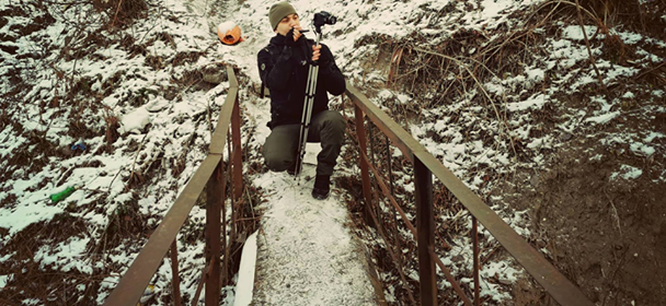 Александр с камерой. Фото: Александр Черный