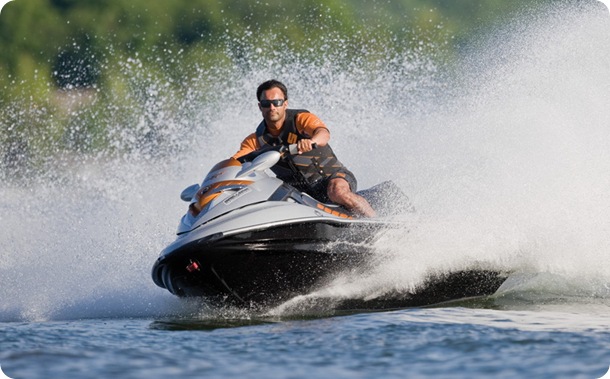 Гидроцикл (фото - новый день)