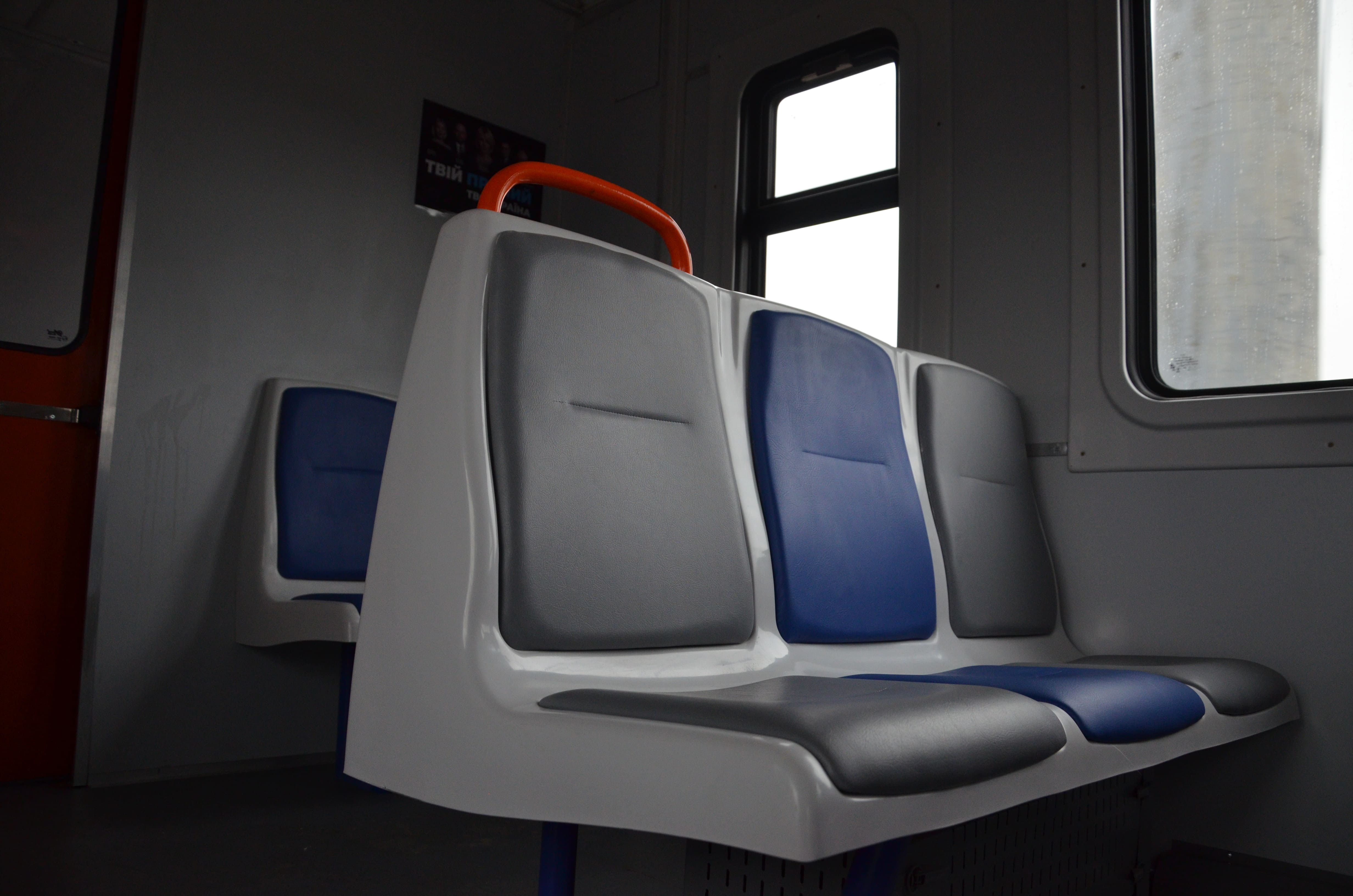 Сидения удобные и пока что красивые. Фото: Иван Сотников