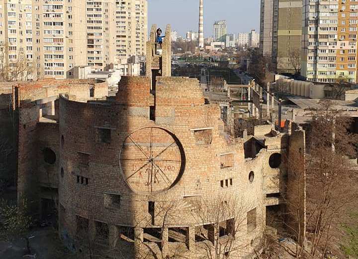 "Вавилонская башня" на Виноградаре