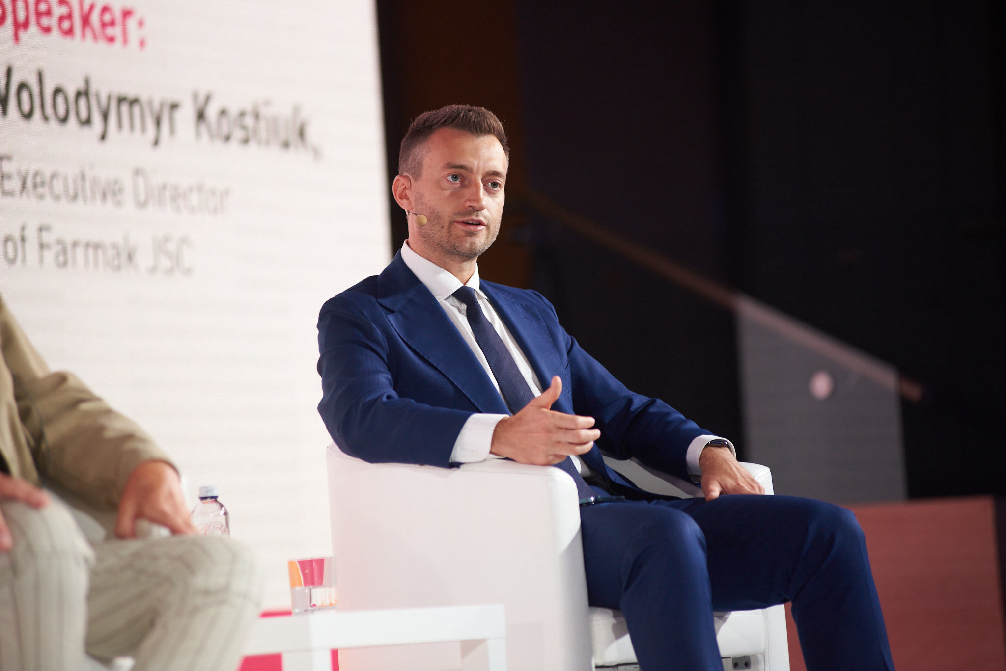 На Инвестиционном форуме столицы мэр города пообещал быть бодигардом для отечественного бизнеса фото