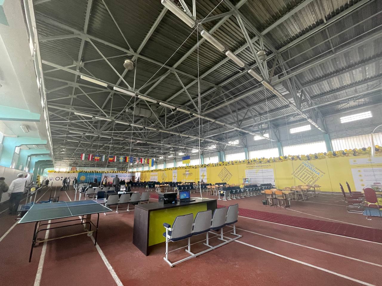 Так смотрится зона для работы и отдыха.