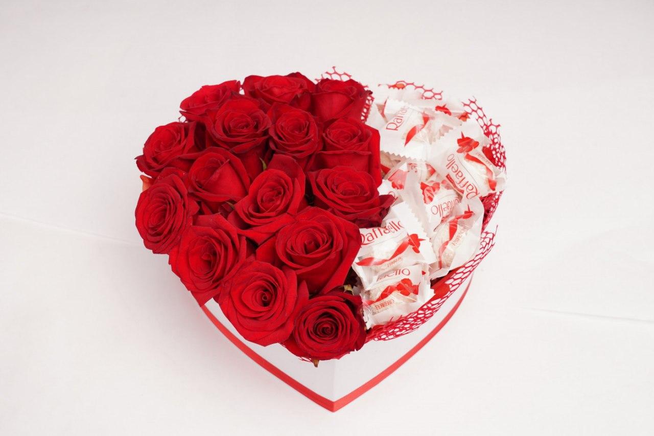 Доставка квітів і подарунків по всій Україні фото 1