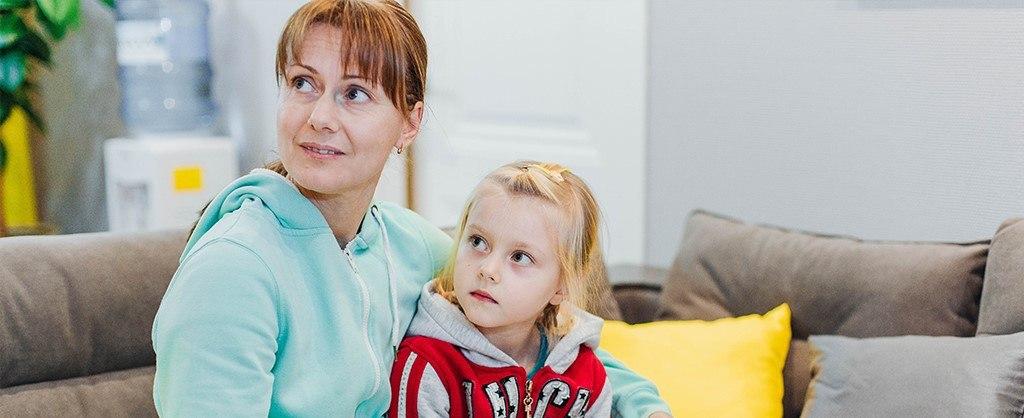 Не лише в коридорах: де в українських лікарнях можуть перебувати батьки хворих дітей фото 1