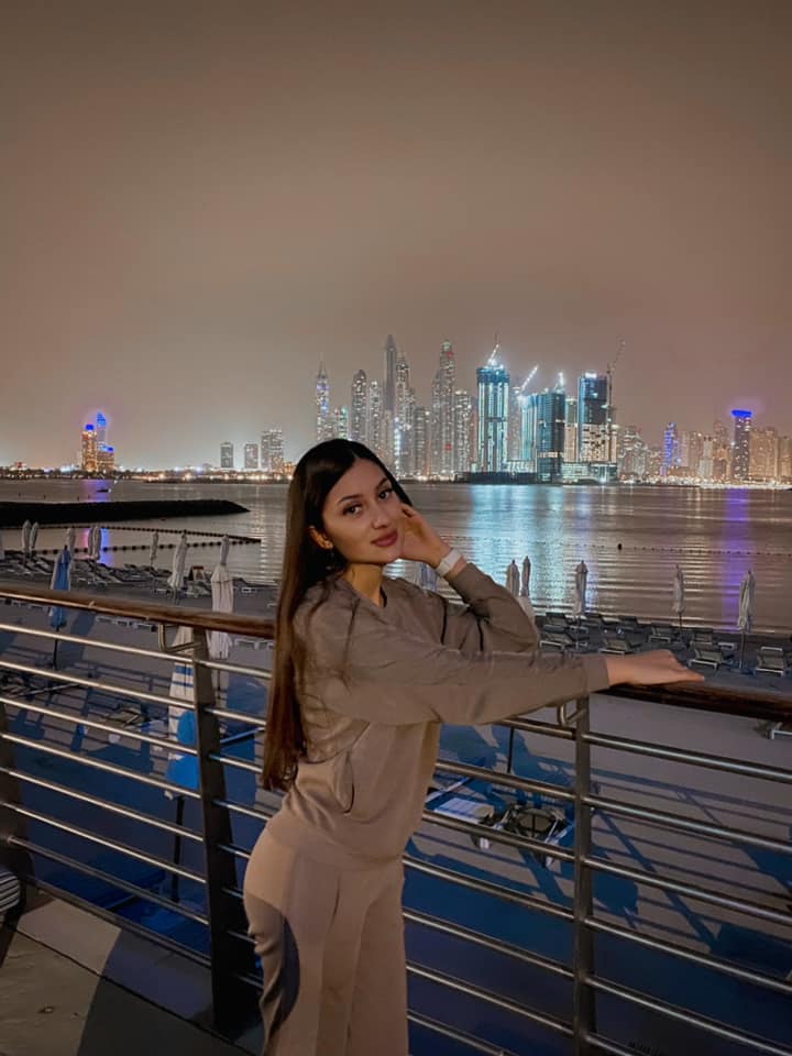 "Красный - это мое": чиновница из Киеврады похвасталась в соцсетях своими нарушениями ПДД фото 2 1