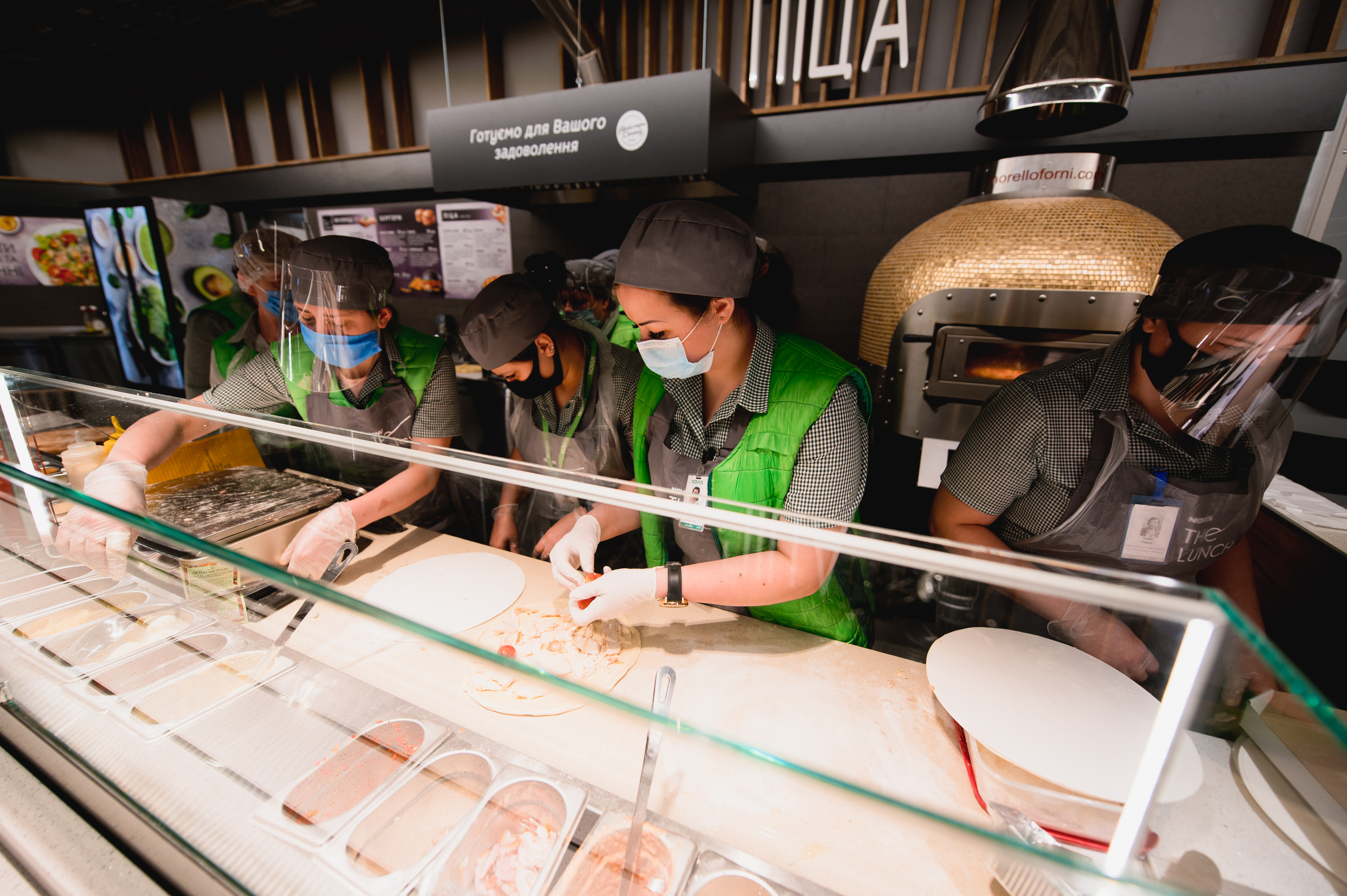 Відкриття нового флагману Novus у ТРЦ Retroville фото 10 9