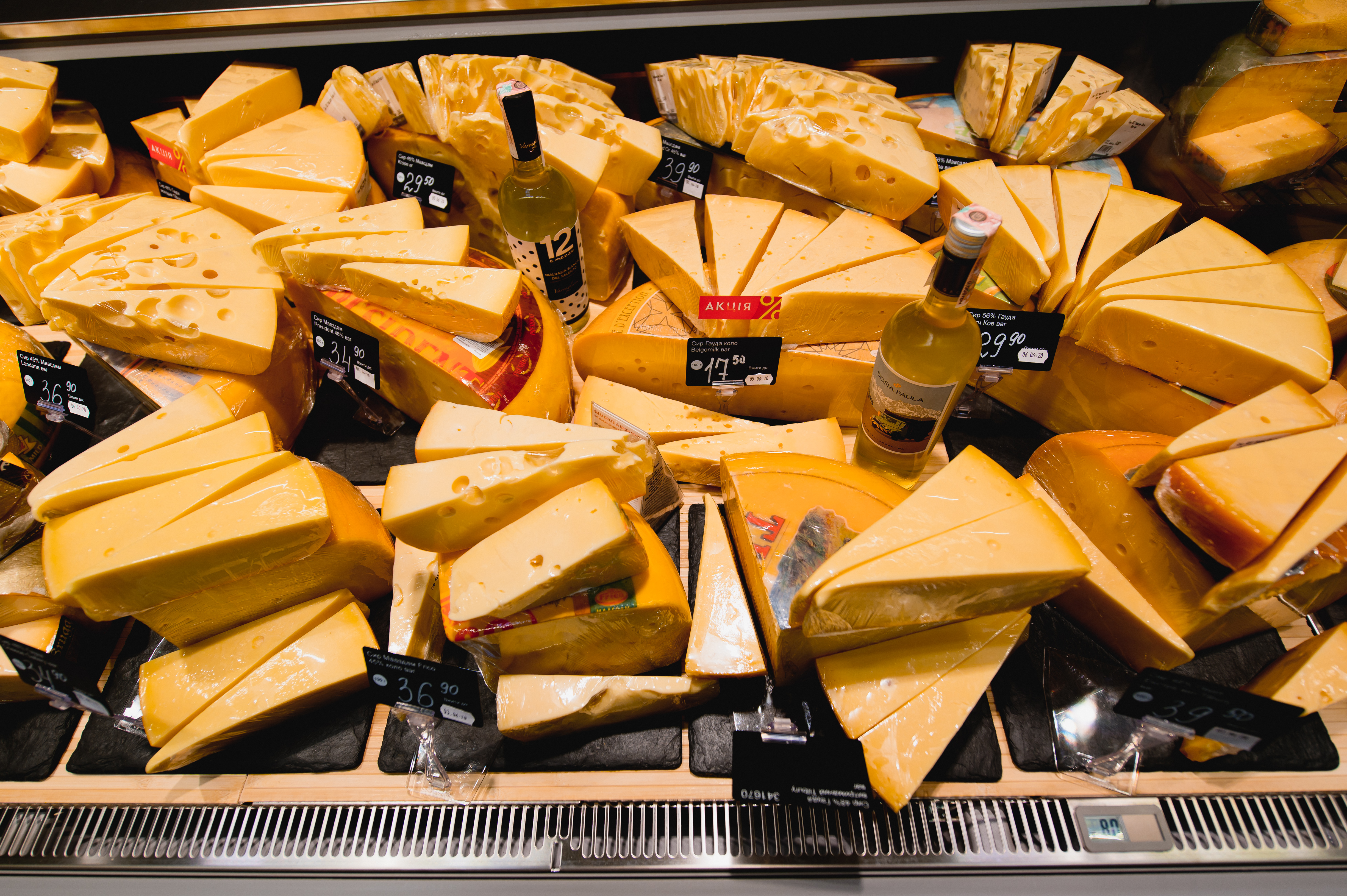 Відкриття нового флагману Novus у ТРЦ Retroville фото 13 12