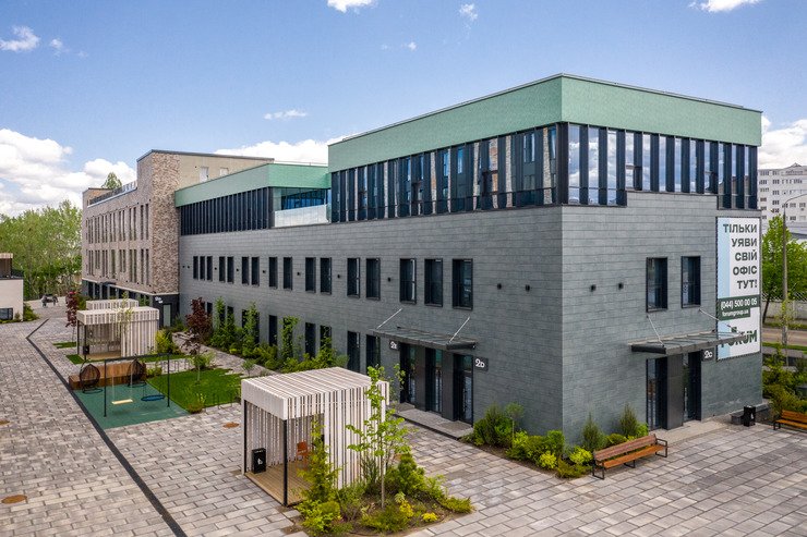 Фото: Хмарочос