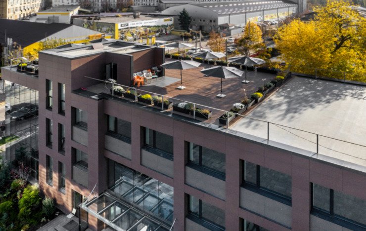 Фото: Хмарочос