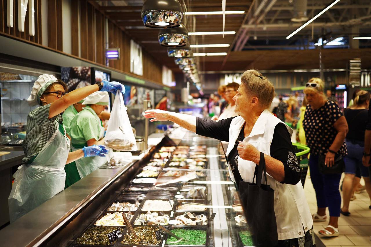 NOVUS опублікував онлайн-графік роботи супермаркетів - фото: NOVUS