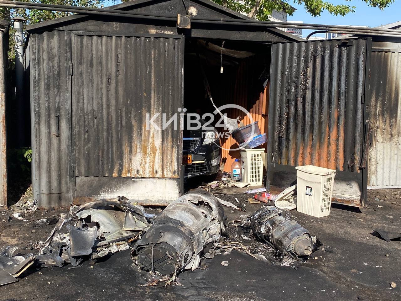 Место пожара, где упала сбитая российская ракета.