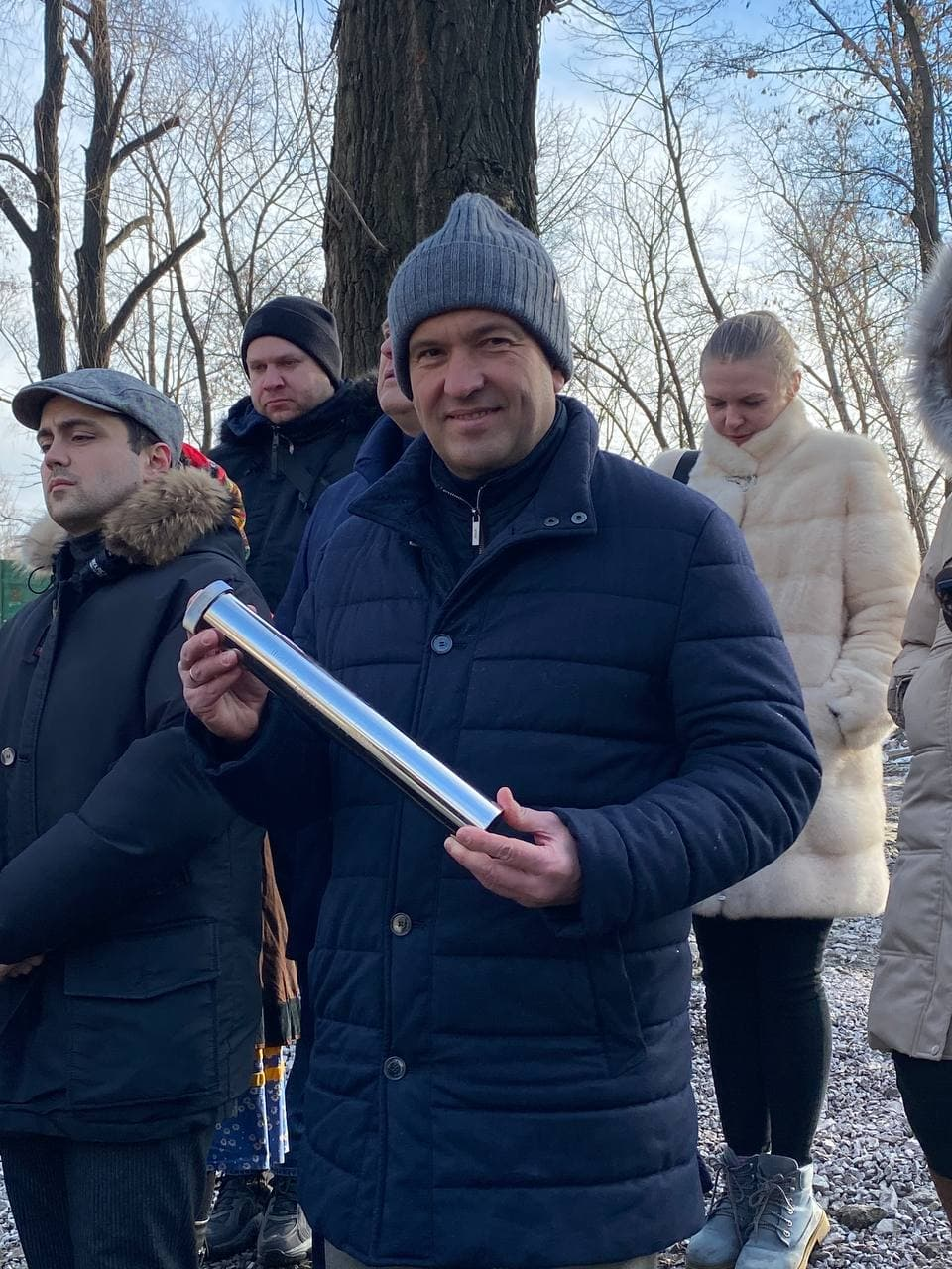 На месте будущего парка "Почайна" заложили капсулу с летописной историей.