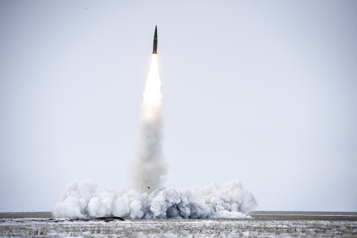 Пуск ракеты ОТРК "Искандер-М". || Фото: Википедия
