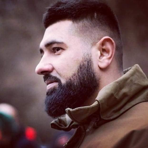 На фронте погиб украинский телеведущий и боец ВСУ Карим Гуламов.