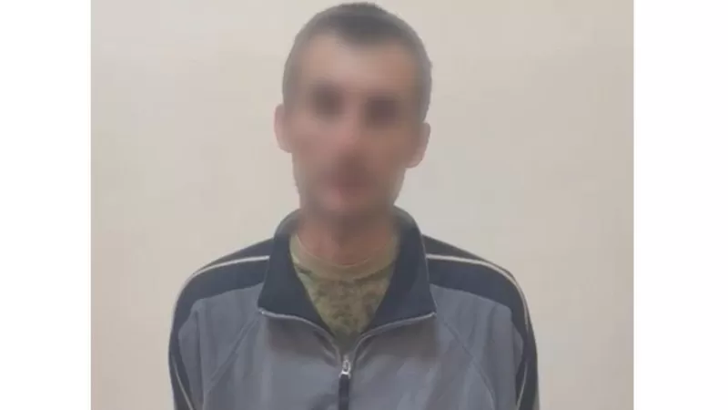 На Херсонщине в плен попал солдат РФ, убивший гражданского под Киевом.