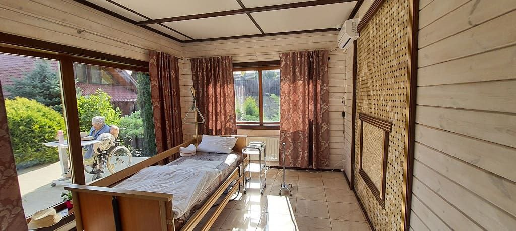 Уход за пожилыми людьми в Киеве - частные дома престарелых столицы фото 3 2