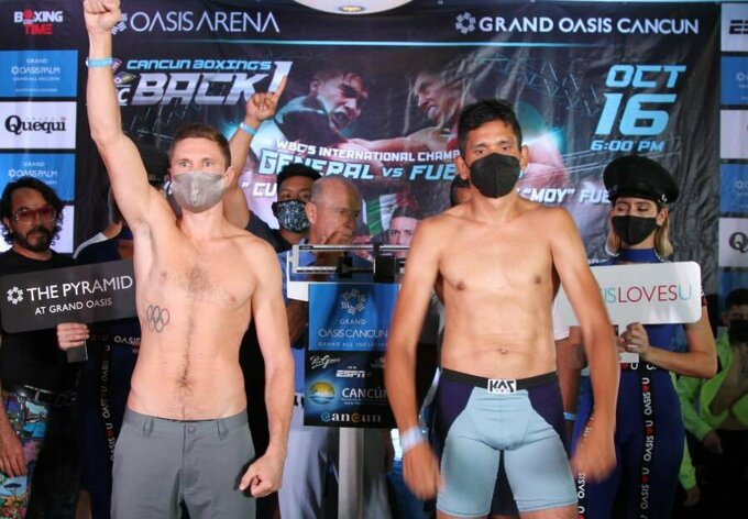 Технический нокаут: украинский боксер Тарас Шелестюк выиграл бой фото 1