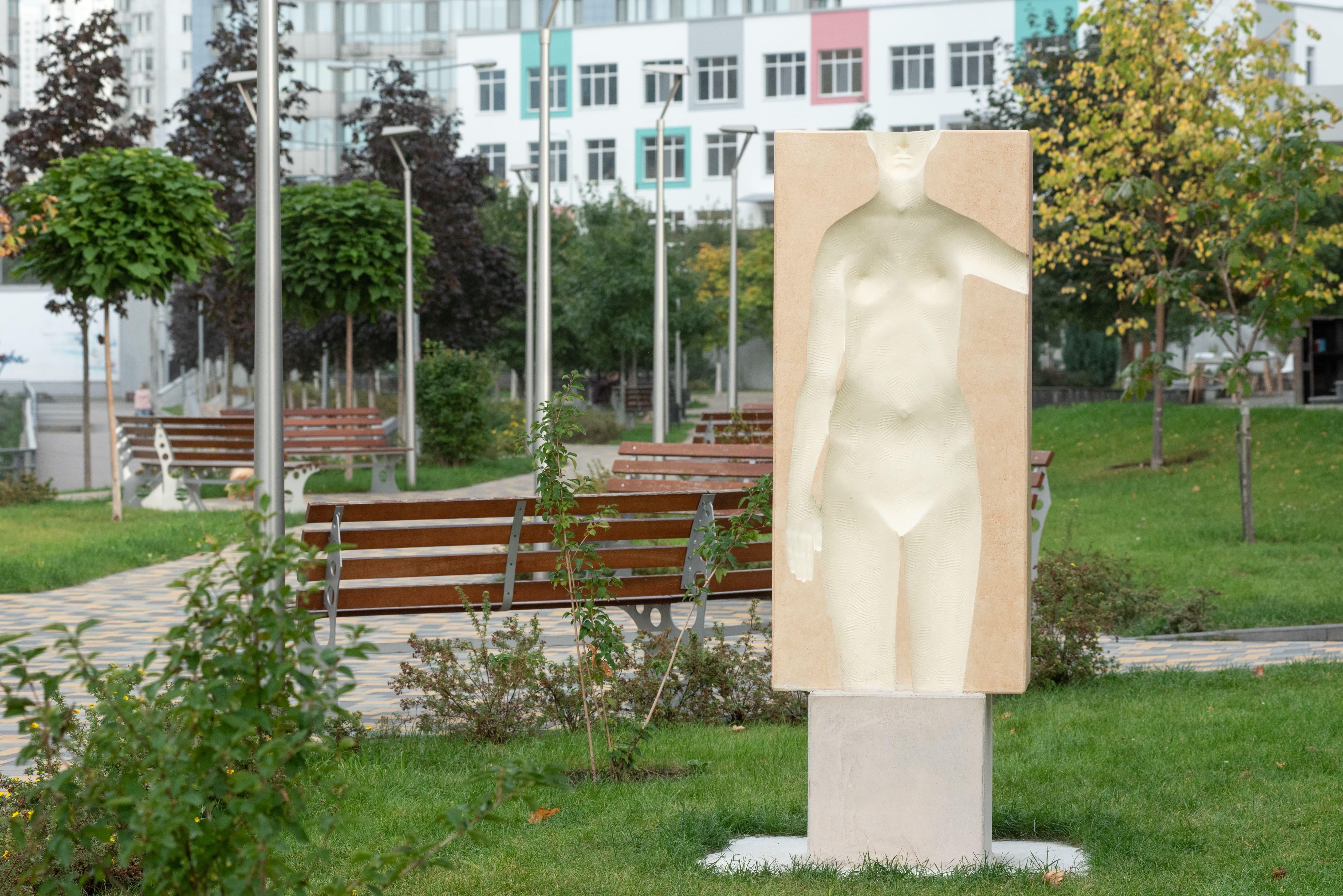 Скульптура &laquo;Совместное пространство&raquo;, Александр Михайлицкий