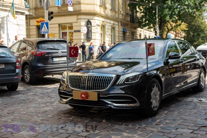 Президент Туреччини Реджеп Ердоган прибув до Львова.