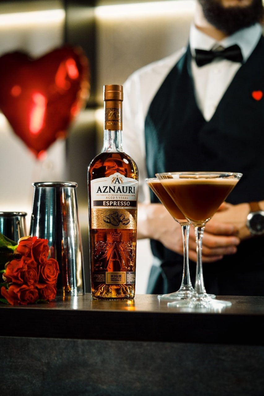 .Здивуй свою кохану на День закоханих найсмачнішими коктейлями