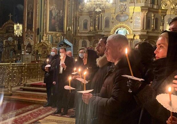 Прямая трансляция: в Харькове хоронят Геннадия Кернеса (обновляется) фото 3 2