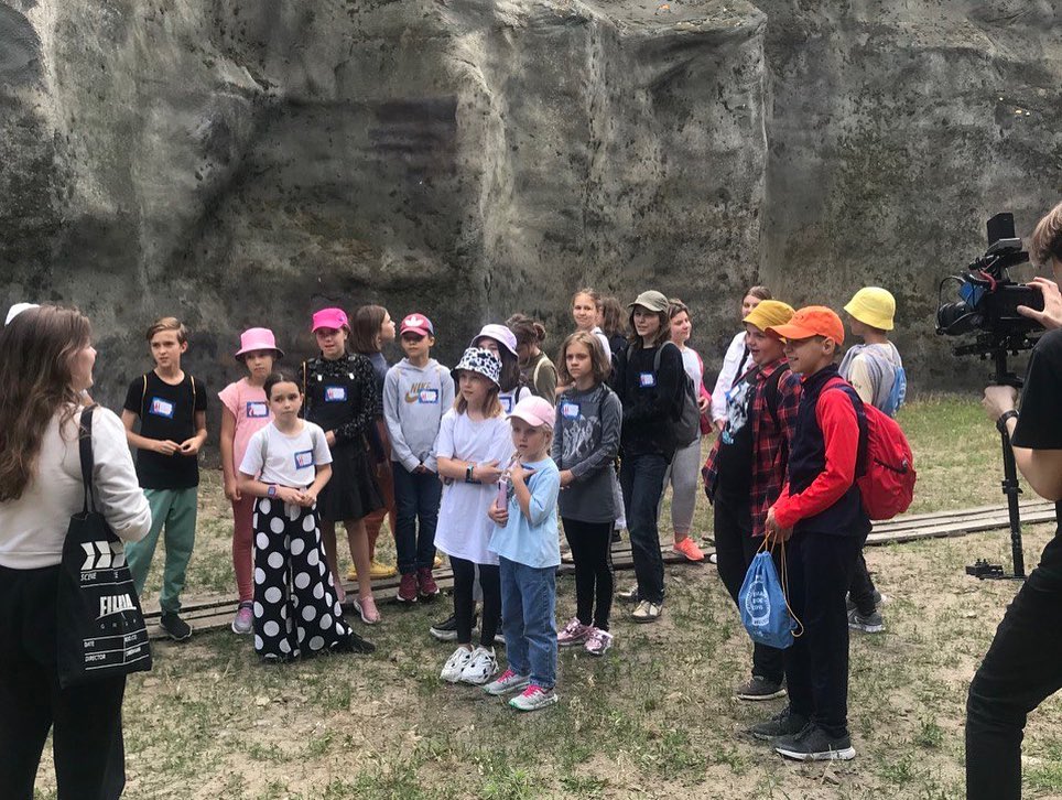 Діти з Бучі знімають фільм про майбутнє України