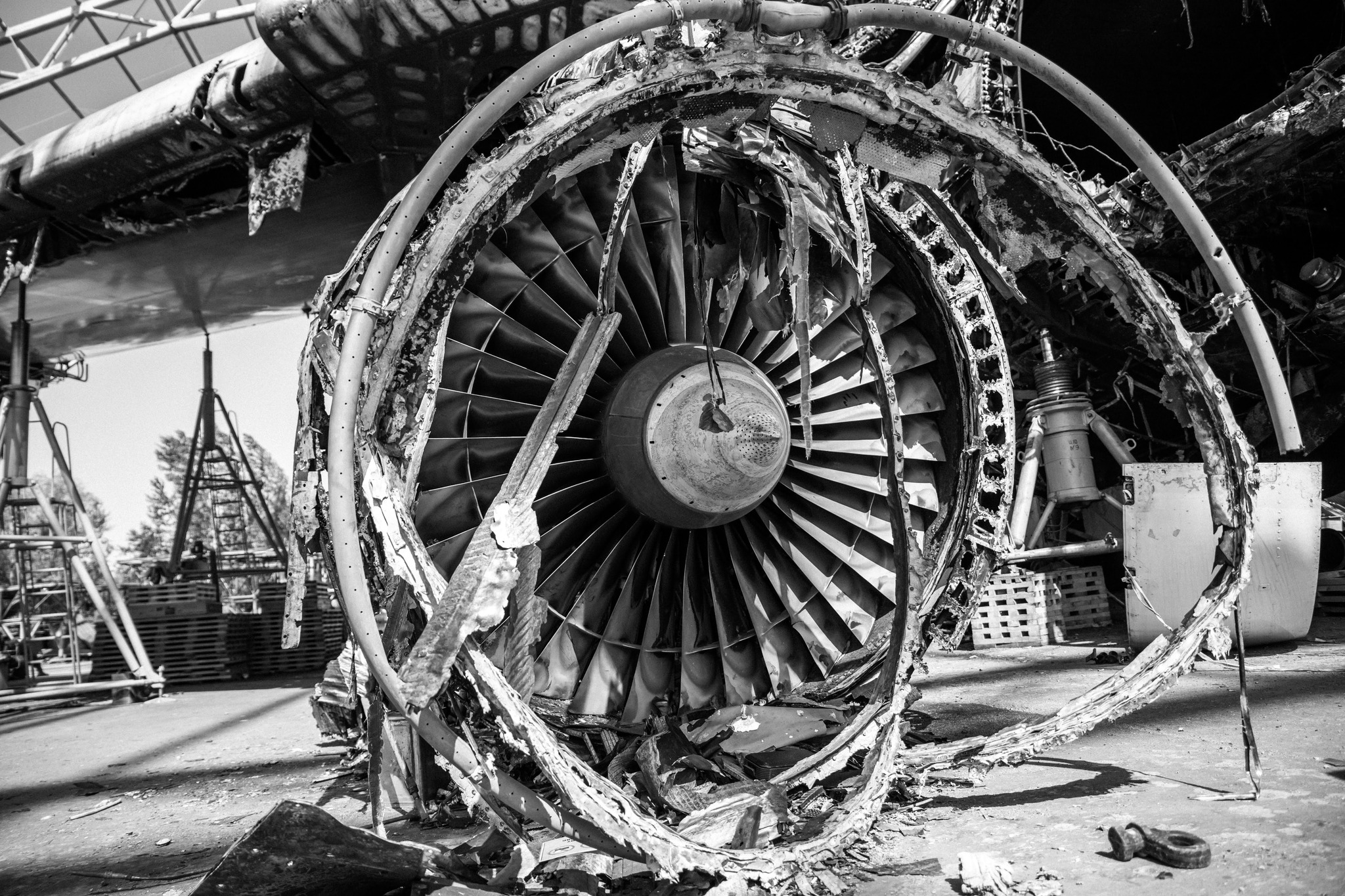 Как выглядит "Мрия" и аэропорт Гостомеля