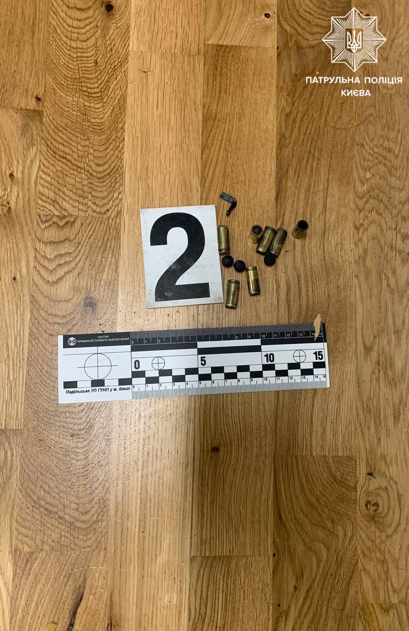 Стрілянина у Подільскому районі