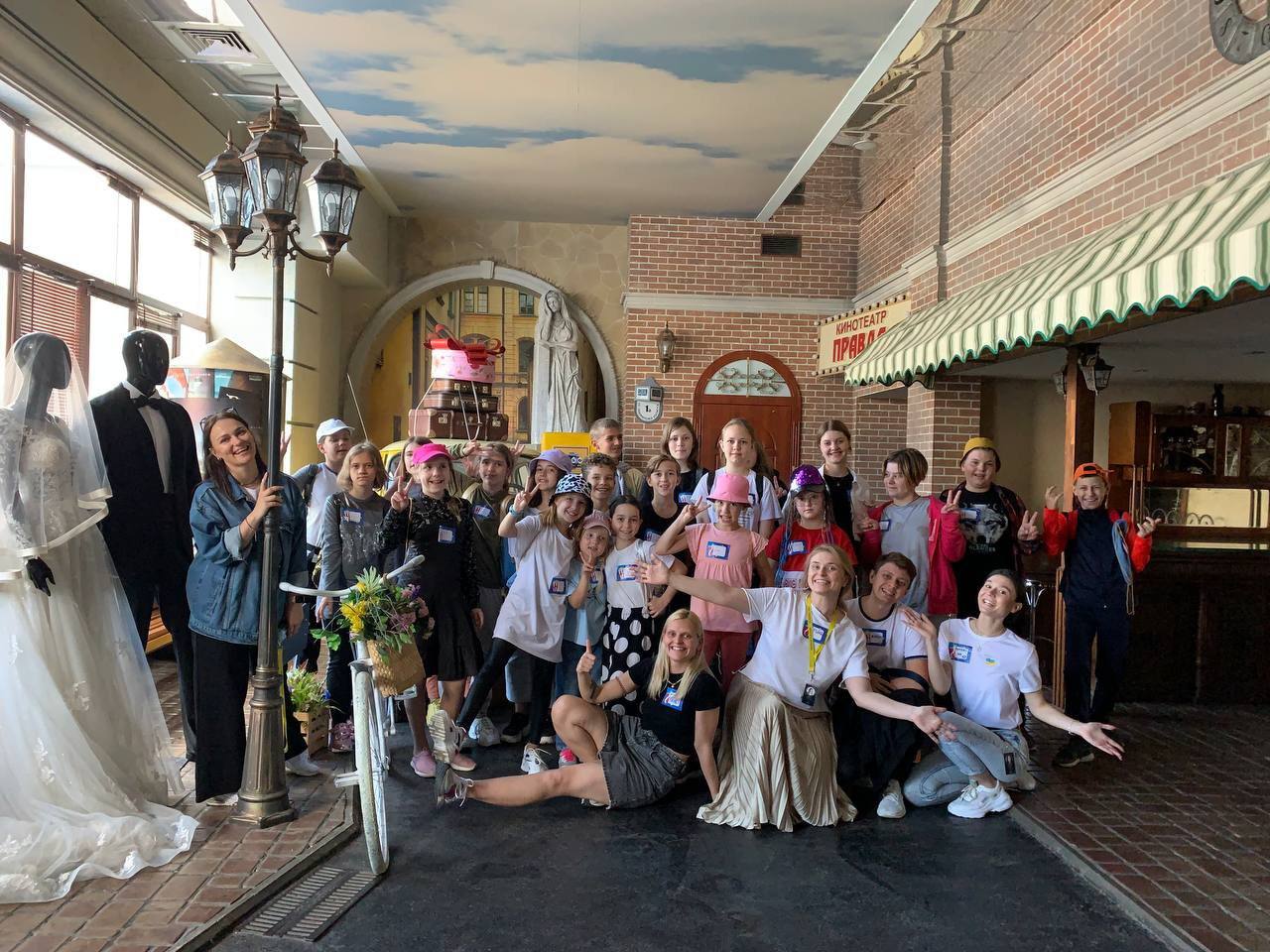 Діти з Бучі знімають фільм про майбутнє України