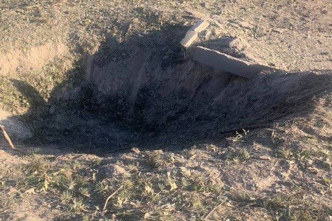 З'явились фото наслідків ракетного удару на Київщині