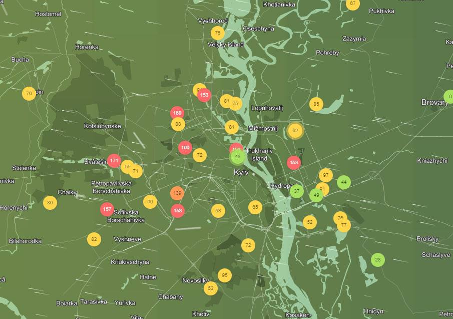 Киеве снова затягивает вредным смогом