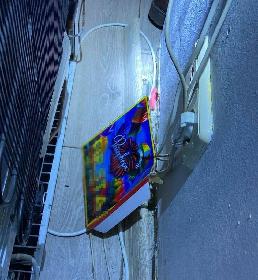 У Києві затримали чоловіка, який запускав салют на Подолі