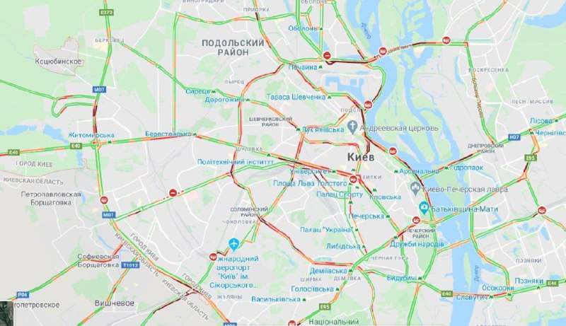 Утром Киев снова сковали пробки: где город "красный" фото 1