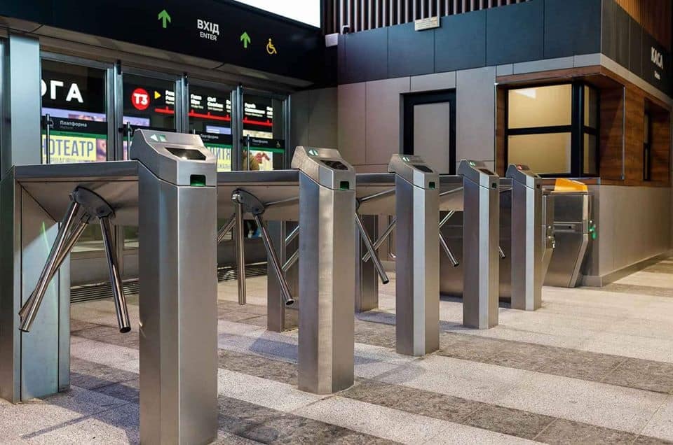 Фото: kVAdromax и Александр Тарасов