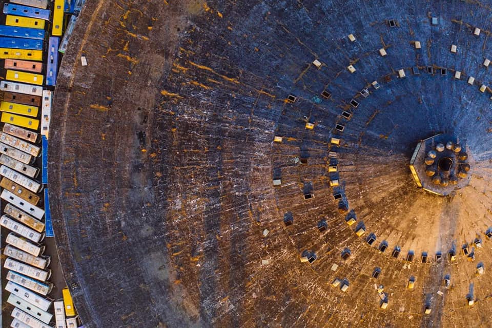 Фотофакт: как выглядит автобусный "цирк" с высоты птичьего полета фото 2 1