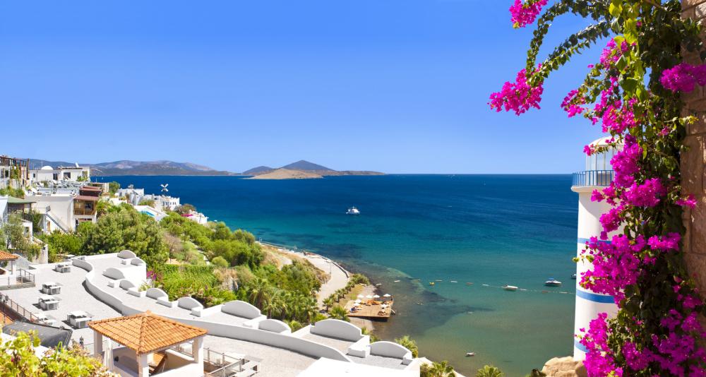 Отпуск 2020: стоит ли мечтать об отдыхе за границей в этом году 