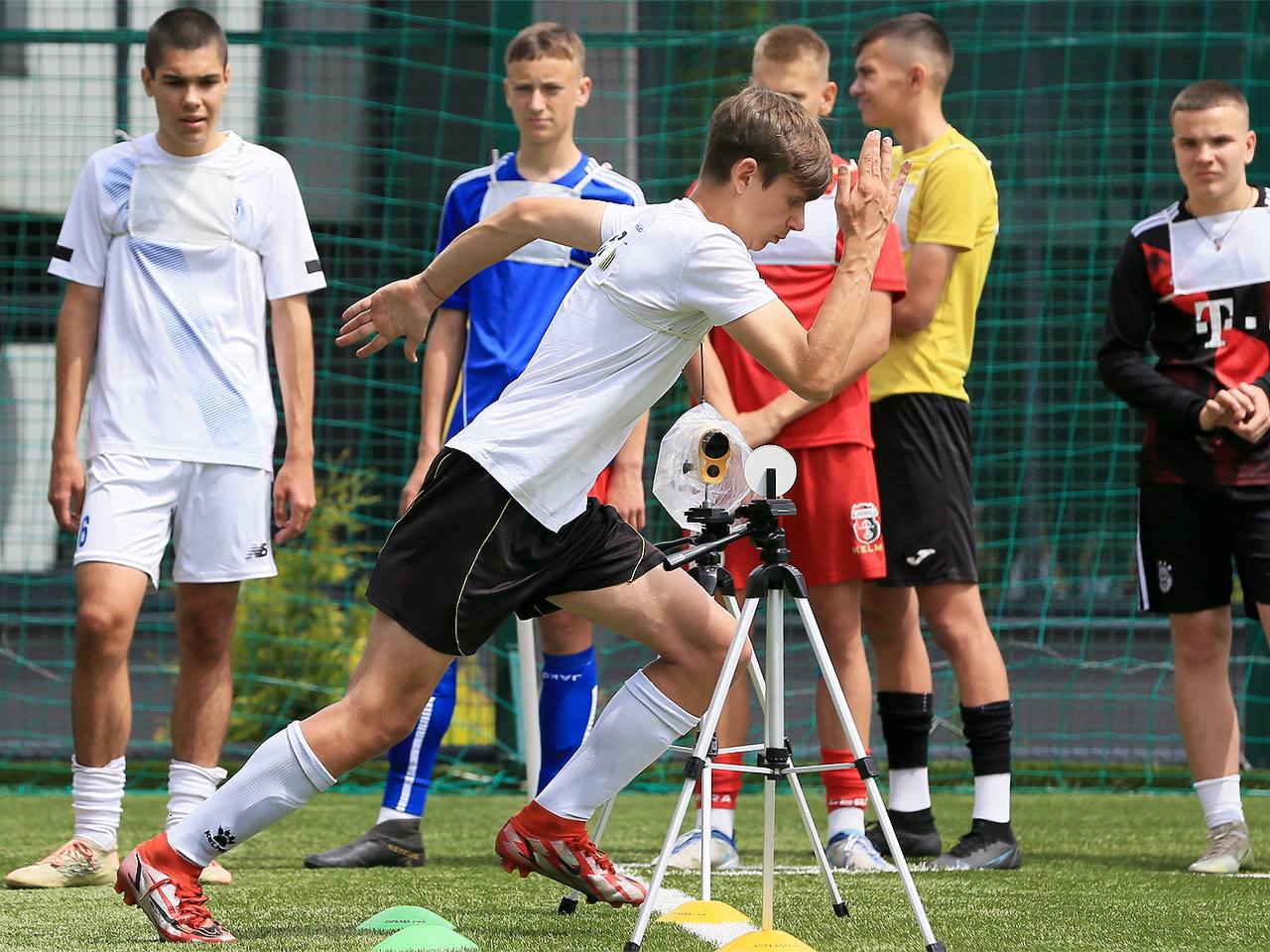 "Рух" набирает юных чемпионов