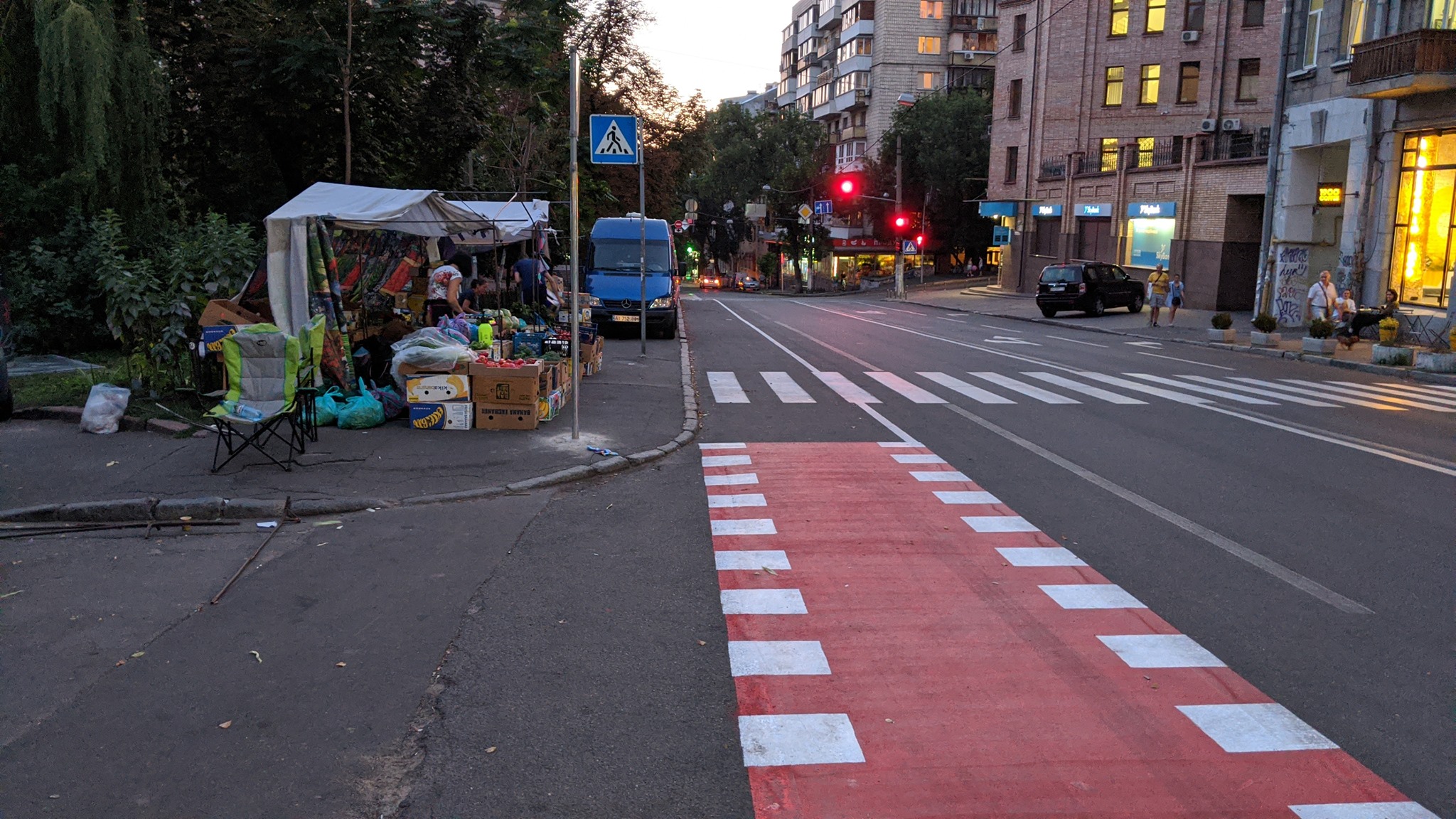 Рыночная торговля. Фото: Игорь Иванов