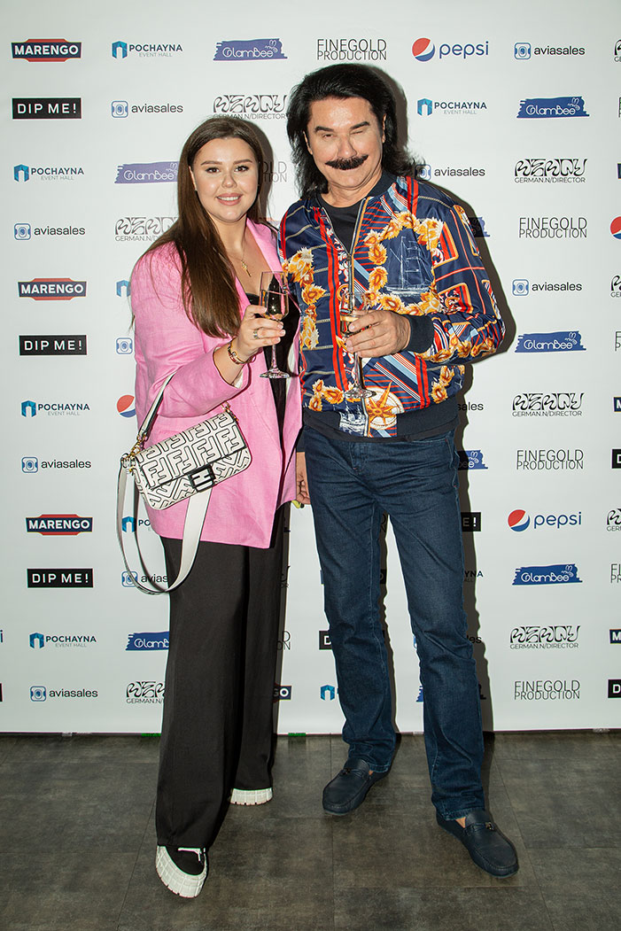 Анна Тринчер выпустила новый клип на песню "По губам" фото 2 1