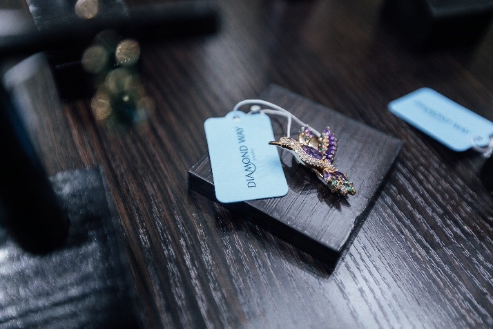 Новий ювелірний бренд Diamond Way: у Києві відкрився перший діамантовий салон фото 4 3