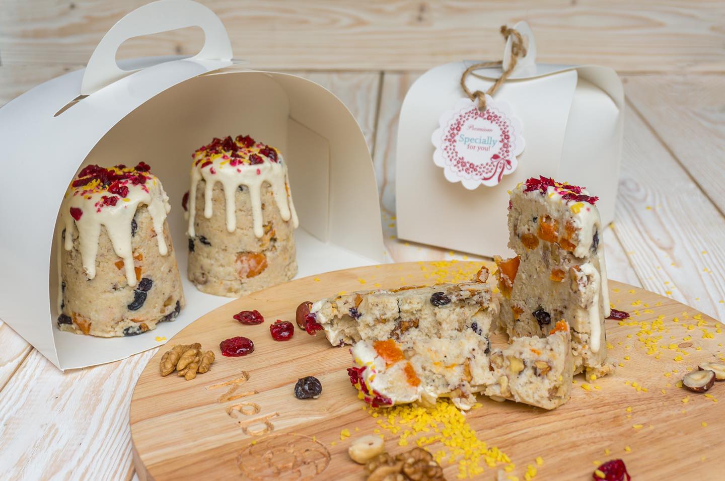 Паска. Ресторан Nebos